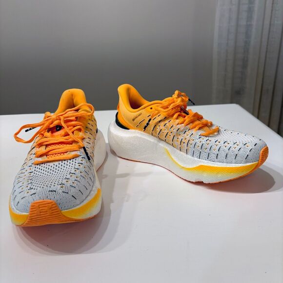 Under Armour Infinite Elite UA We Run Orange White Women's Running Sneakers Sz 9 - Picture 3 of 10